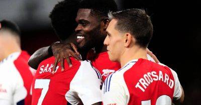 Arsenal return to winning ways by easing past Nottingham Forest