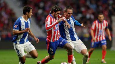 Antoine Griezmann - Alexander Sorloth - Diego Simeone - Samuel Lino - Atletico leave it late to beat Alaves in Simeone's 700th game - channelnewsasia.com