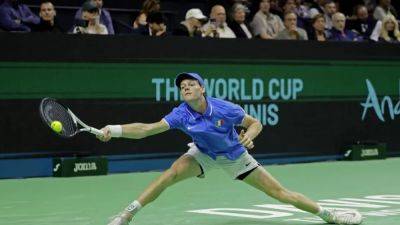 Sinner sends holders Italy into Davis Cup final
