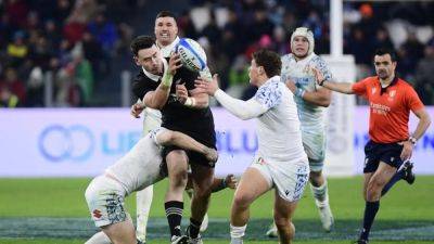 Unimpressive All Blacks labour to 29-11 win over Italy