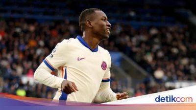 Fernando Torres - Bryan Mbeumo - Cole Palmer - Enzo Fernandez - Nicolas Jackson - Liga Inggris - Sssttt....Nicolas Jackson Sudah Lampaui 2 Legenda Chelsea Ini - sport.detik.com - Senegal - Jordan