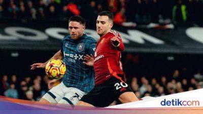 Ipswich Town Vs MU Imbang 1-1 di Paruh Pertama