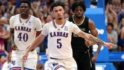 Kansas still No. 1 ahead of Duke showdown; Tennessee rises to 7 - ESPN