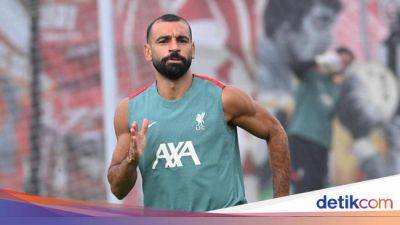 Mohamed Salah - Begini Arti Bahasa Tubuh Salah saat Keluhkan Kontrak Baru ke Liverpool - sport.detik.com - Liverpool