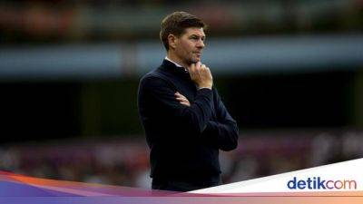 Steven Gerrard Belum Menyerah di Arab Saudi