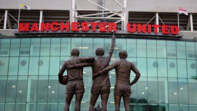 Ruben Amorim - Omar Berrada - Manchester United posts smaller first-quarter losses - channelnewsasia.com - Portugal