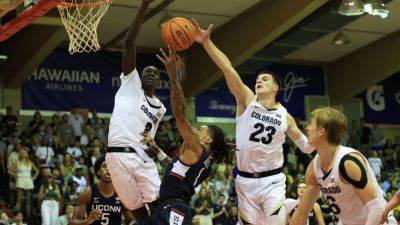 UConn falls to Colorado on late bucket for 2nd straight loss - ESPN
