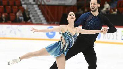 Figure skaters Stellato-Dudek, Deschamps lead Canada into Grand Prix final
