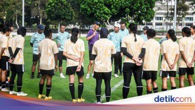 Pelatih Timnas Putri Indonesia Tegaskan Target Juara Piala AFF 2024