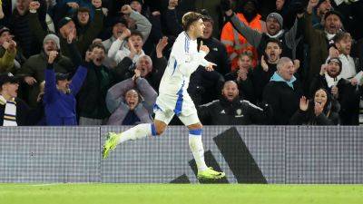 Sheffield United - Thomas Kaminski - Dan James - Cyrus Christie - Joel Piroe - Todd Cantwell - Tom Barkhuizen - Pascal Struijk - Championship wrap: Leeds beat Luton and move top - rte.ie