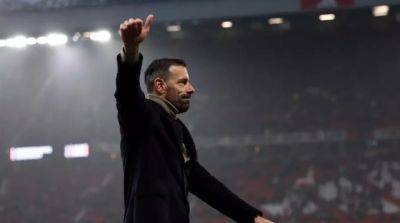 Leicester set to appoint Van Nistelrooy