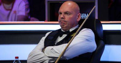Furious Stuart Bingham goes ballistic as 'kryptonite' photographer blamed for UK Snooker Championship exit