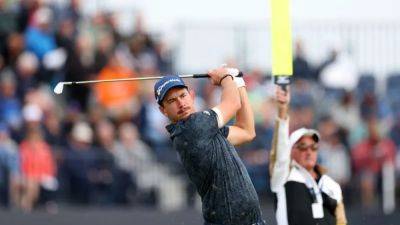 Cameron Smith - Lucas Herbert - Hungry Herbert holds lead at Australian Open as Smith stumbles - channelnewsasia.com - Usa - Australia - South Korea - county Johnston