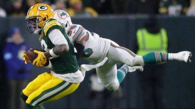'Soft': Cold weather affected Dolphins, LB Jordyn Brooks says - ESPN - espn.com - Washington - state Wisconsin - county Green - county Campbell - county Bay
