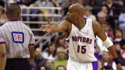 Raptors to retire Vince Carter's number at Saturday game