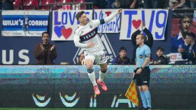 Vancouver Whitecaps keep playoff drive alive with 3-0 win over LAFC - cbc.ca - Japan - Los Angeles