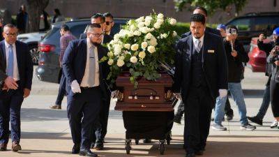 Fernando Valenzuela remembered at funeral for having 'heart of a lion' - ESPN