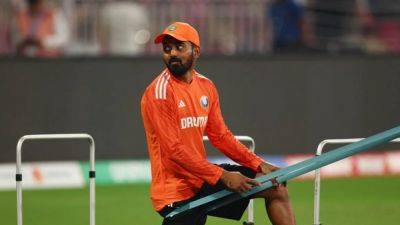 David Warner - Scott Boland - Rohit Sharma - Michael Neser - Nathan Macsweeney - Abhimanyu Easwaran - India's opening dilemma continues as Rahul, Easwaran flunk audition - channelnewsasia.com - Australia - India