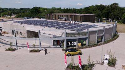 Take a peak inside this ‘smart’ supermarket to find out how it became energy-self-sufficient - euronews.com - Denmark