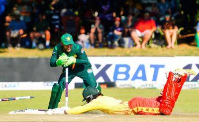 Sikandar Raza - Pakistan Cruise To Opening T20I Win Over Zimbabwe - sports.ndtv.com - Zimbabwe - Pakistan