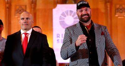 Daniel Dubois - Tyson Fury shows true colours in rant about Oleksandr Usyk training camp rumours - manchestereveningnews.co.uk - Saudi Arabia