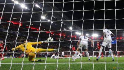 Last-gasp Mukiele goal gives Leverkusen 1-0 win over Inter Milan