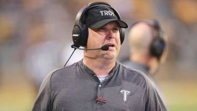 Sources -- Michigan targeting UNC's Chip Lindsey as new OC - ESPN