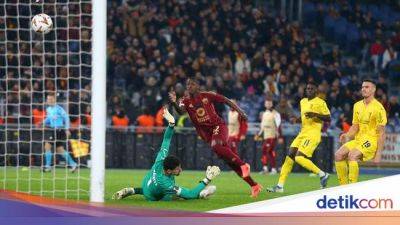 Mario Hermoso - Lorenzo Pellegrini - As Roma - Nicola Zalewski - Liga Europa - Manu Kone - Roma Vs Braga: I Lupi Menang 3-0 - sport.detik.com