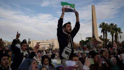 Antony Blinken - First Friday prayers held in Syria since fall of al-Assad - euronews.com - Usa - Syria