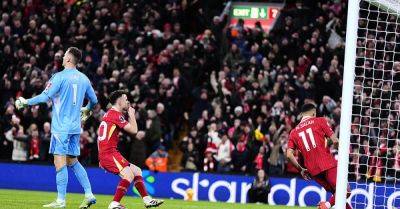Diogo Jota rescues point for 10-man Liverpool against Fulham
