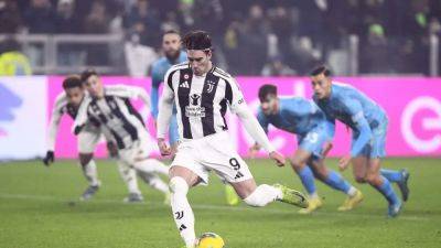 Juve snatch 2-2 draw with Venezia thanks to last-gasp Vlahovic penalty