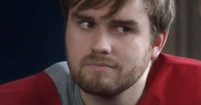 ITV Emmerdale's Tom King to meet dark end as fans 'work out' dramatic escape twist - manchestereveningnews.co.uk