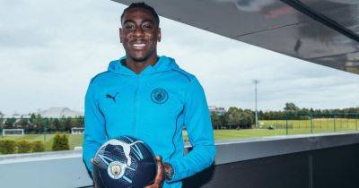 Rico Lewis - Who is Divin Mubama? Man City's forgotten £2m summer signing in squad vs Manchester United - manchestereveningnews.co.uk - Portugal