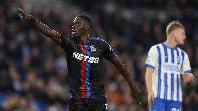 Michael Oliver - Will Hughes - Oliver Glasner - Bart Verbruggen - Brighton - Ismaila Sarr sizzles as Crystal Palace clip Seagulls' wings - rte.ie