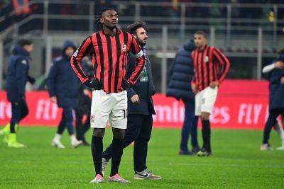 Andrea Pirlo - Arrigo Sacchi - Paulo Fonseca - Marco Van-Basten - Ruud Gullit - Frank Rijkaard - Fabio Capello - International - AC Milan flop for 125th birthday with Genoa stalemate, Fiorentina lose - guardian.ng - Netherlands