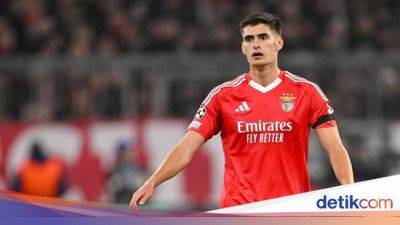 Jorge Mendes - Thiago Motta - Antonio Silva - Juventus Diam-diam Bidik Antonio Silva - sport.detik.com - Portugal