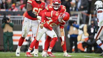 Source - Chiefs QB Patrick Mahomes has high ankle sprain - ESPN