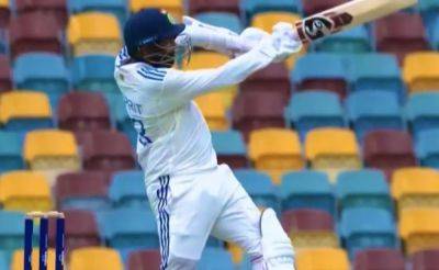 Jasprit Bumrah Slams Pat Cummins For Massive Six. Australia Captain's Reaction Goes Viral - Watch