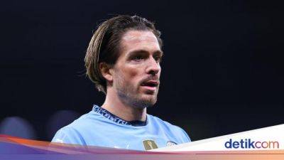 Grealish Bikin Thierry Henry Teriak Kesal Saat Nonton Derby Manchester
