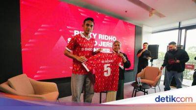 Rizky Ridho Didapuk Jadi Duta Jam Tangan Ternama