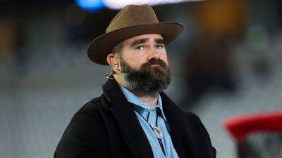Travis Kelce - Jason Kelce - Jason Kelce expresses 'concern' about drone sightings, hopes to find out what they are 'someday' - foxnews.com - county Eagle - state New Jersey - county Bay
