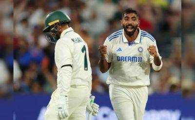 Ravi Shastri Lauds Jasprit Bumrah For "Single Handedly" Keeping India In Series vs Australia