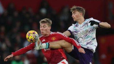 Bournemouth climb to fifth with 3-0 rout at Man United