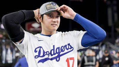 Dodgers' Shohei Ohtani wins 3rd AP Male Athlete of the Year award - ESPN