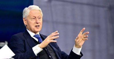 Former US president Bill Clinton admitted to hospital
