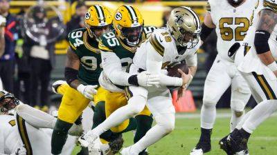 Josh Jacobs - Packers clinch playoff spot with dominating win over Saints - foxnews.com - Jordan - state Wisconsin - county Green - county Bay