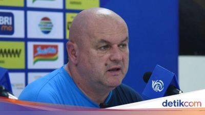 Bojan Hodak, 101 Poin, dan Laju Impresif Persib Bandung