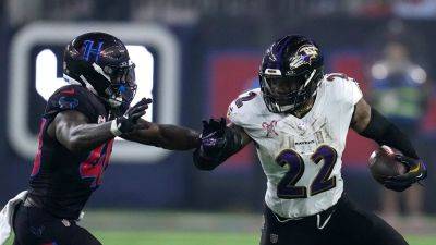 David J.Phillip - Derrick Henry - Ravens rout Texans on Christmas, inch closer to division title - foxnews.com - county Eagle - Philadelphia