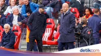 Liverpool Vs Leicester: Van Nistelrooy Pernah Hadapi Slot, Hasilnya...