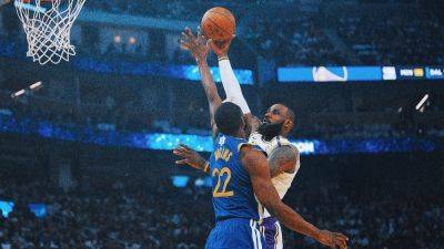 Austin Reaves secures Lakers' win over Warriors in LeBron James' record 19th Christmas Day game